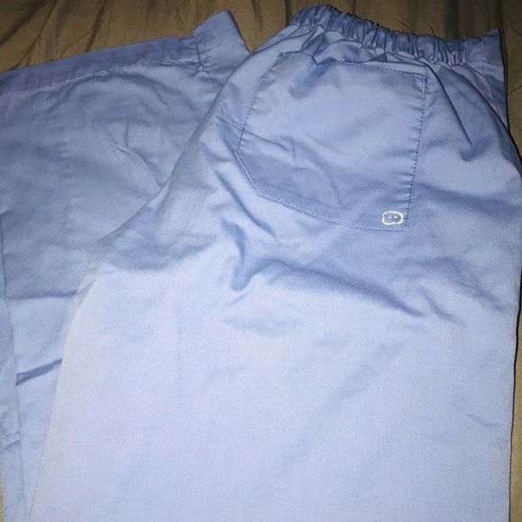 Wonder Work size small scrubs - Picture 4 of 7